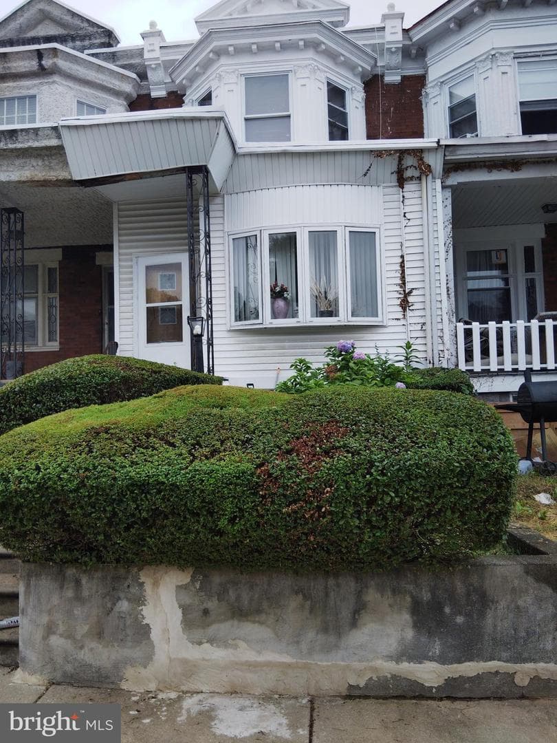 6154 Webster Street photo 2