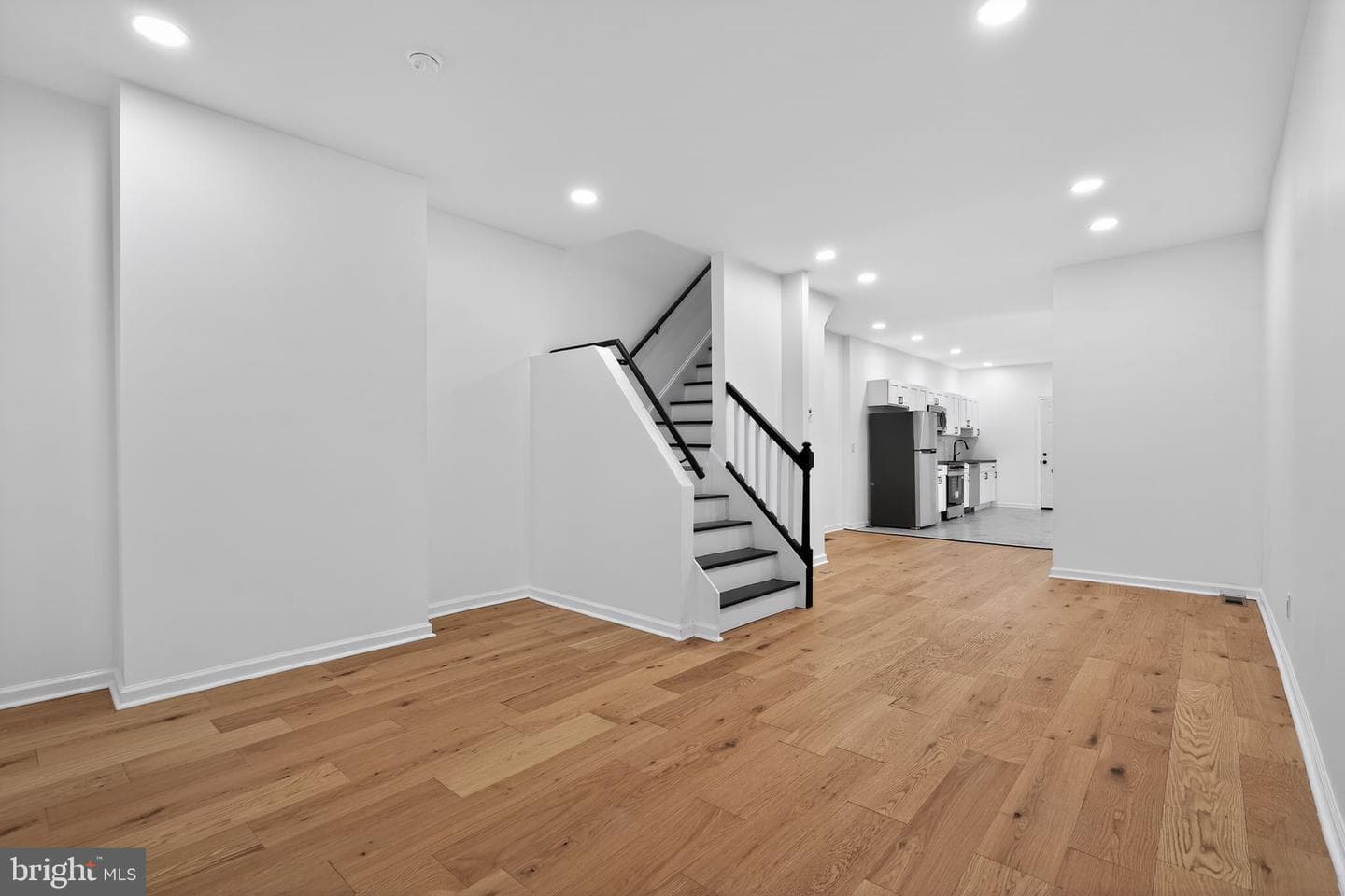 5311 Upland Street photo 5