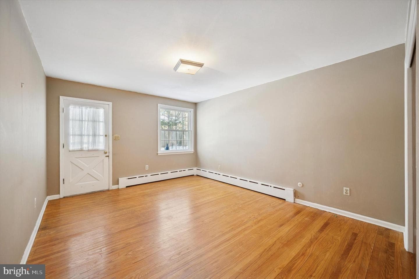 8009 Anderson Street photo 11