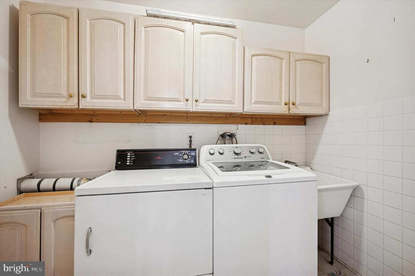8009 Anderson Street photo 13