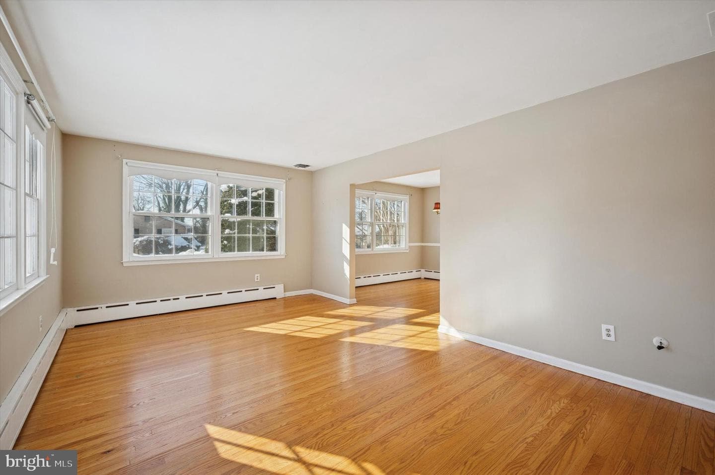 8009 Anderson Street photo 3