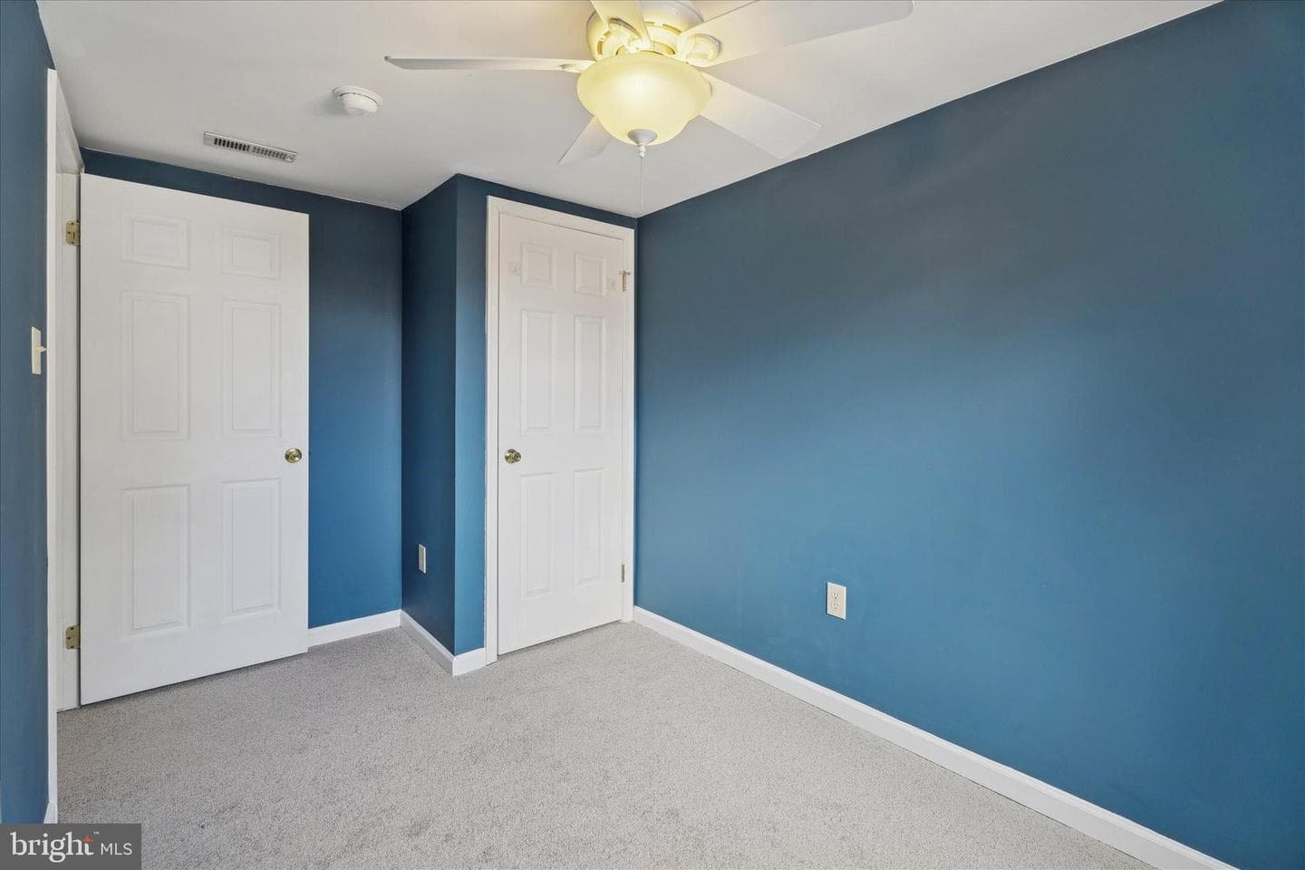 453 Parker Avenue photo 23