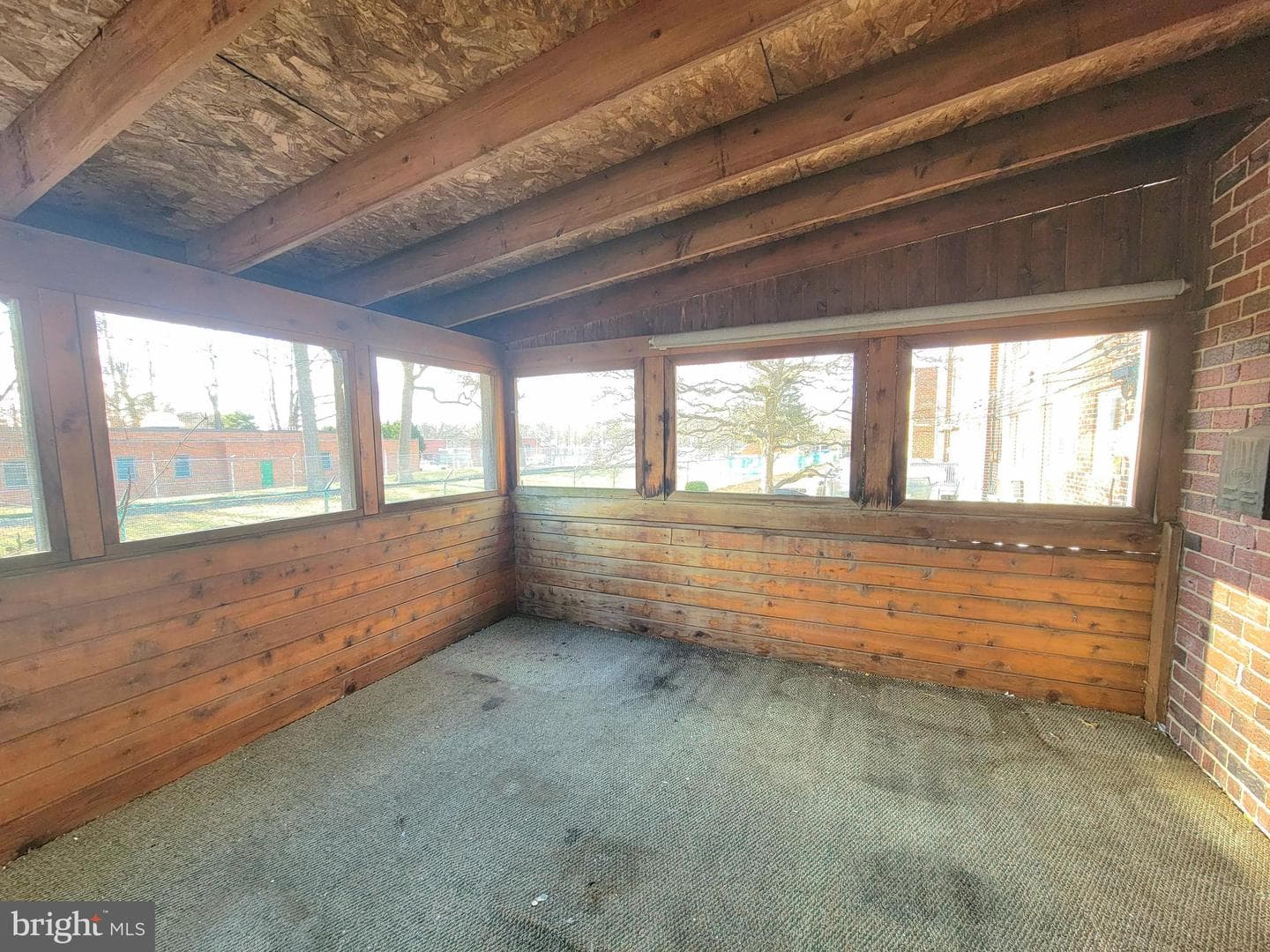 8602 Rugby Street photo 21