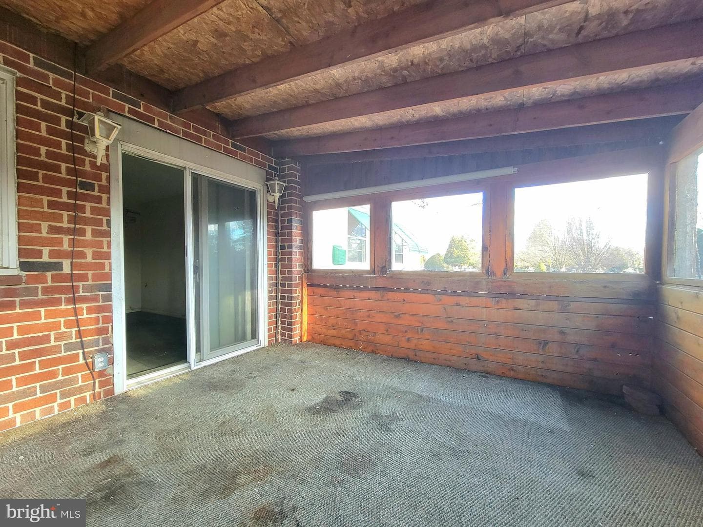 8602 Rugby Street photo 22