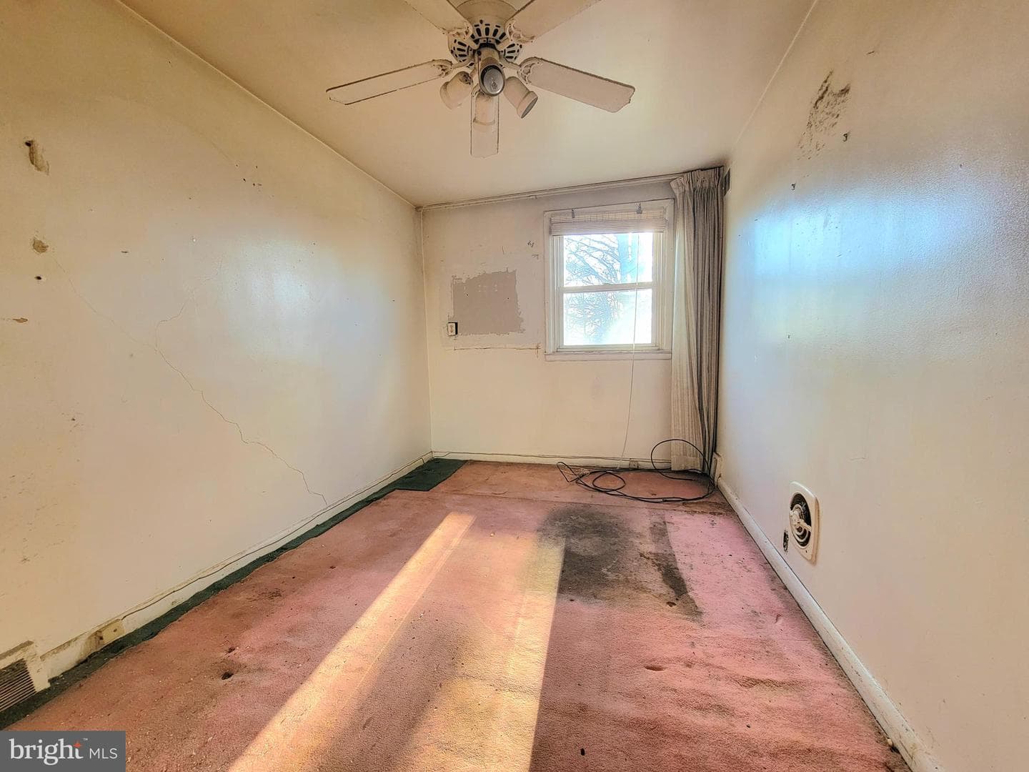 8602 Rugby Street photo 27