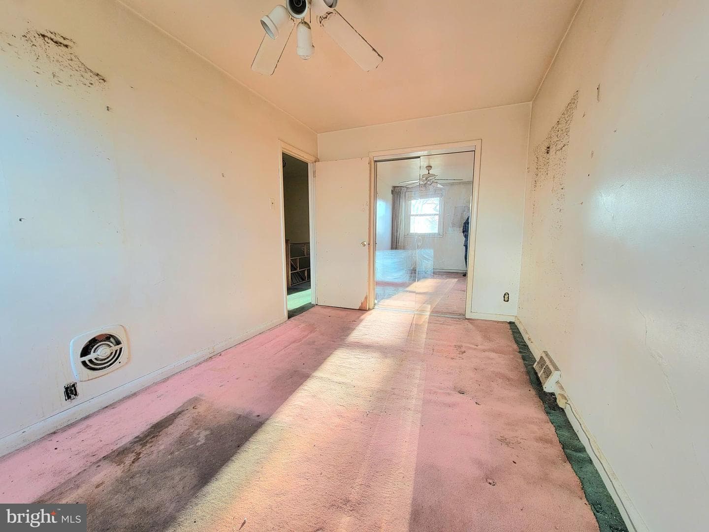 8602 Rugby Street photo 29