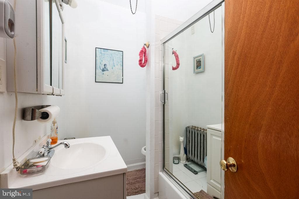 249 W Seymour Street photo 24
