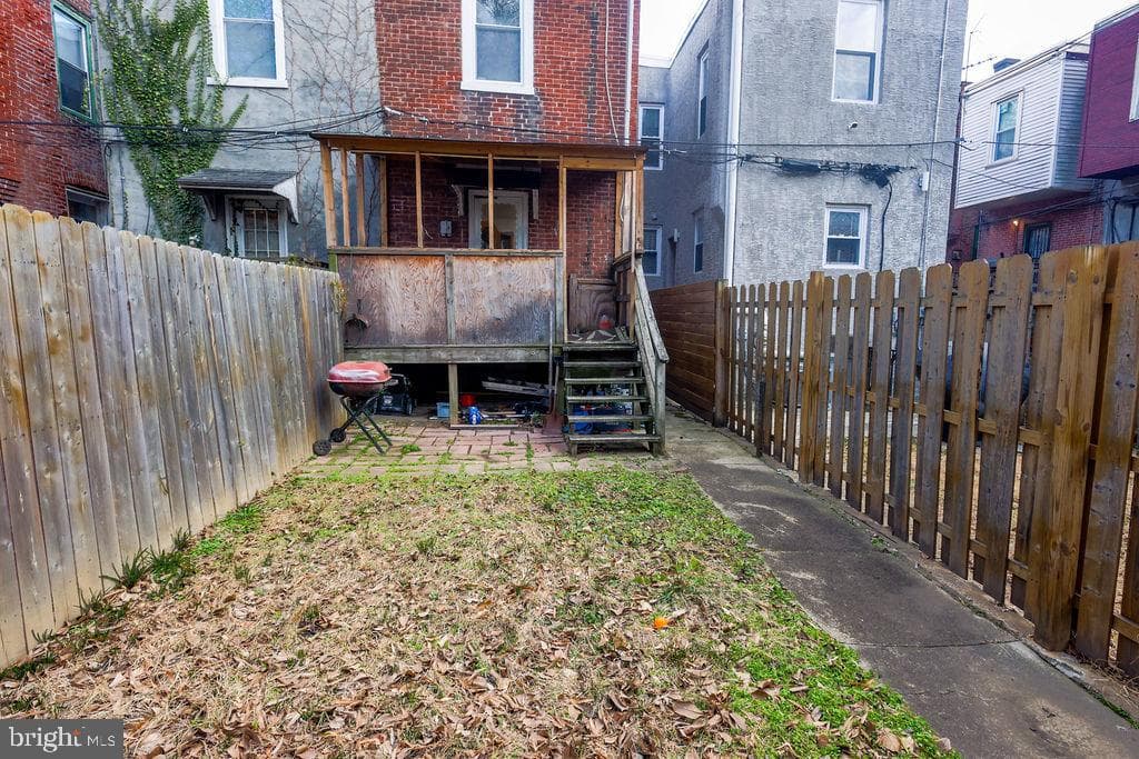 249 W Seymour Street photo 33