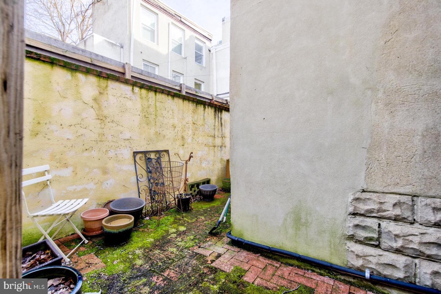 1807 Pemberton Street photo 16