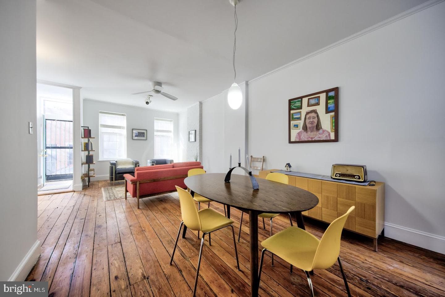 1807 Pemberton Street photo 5