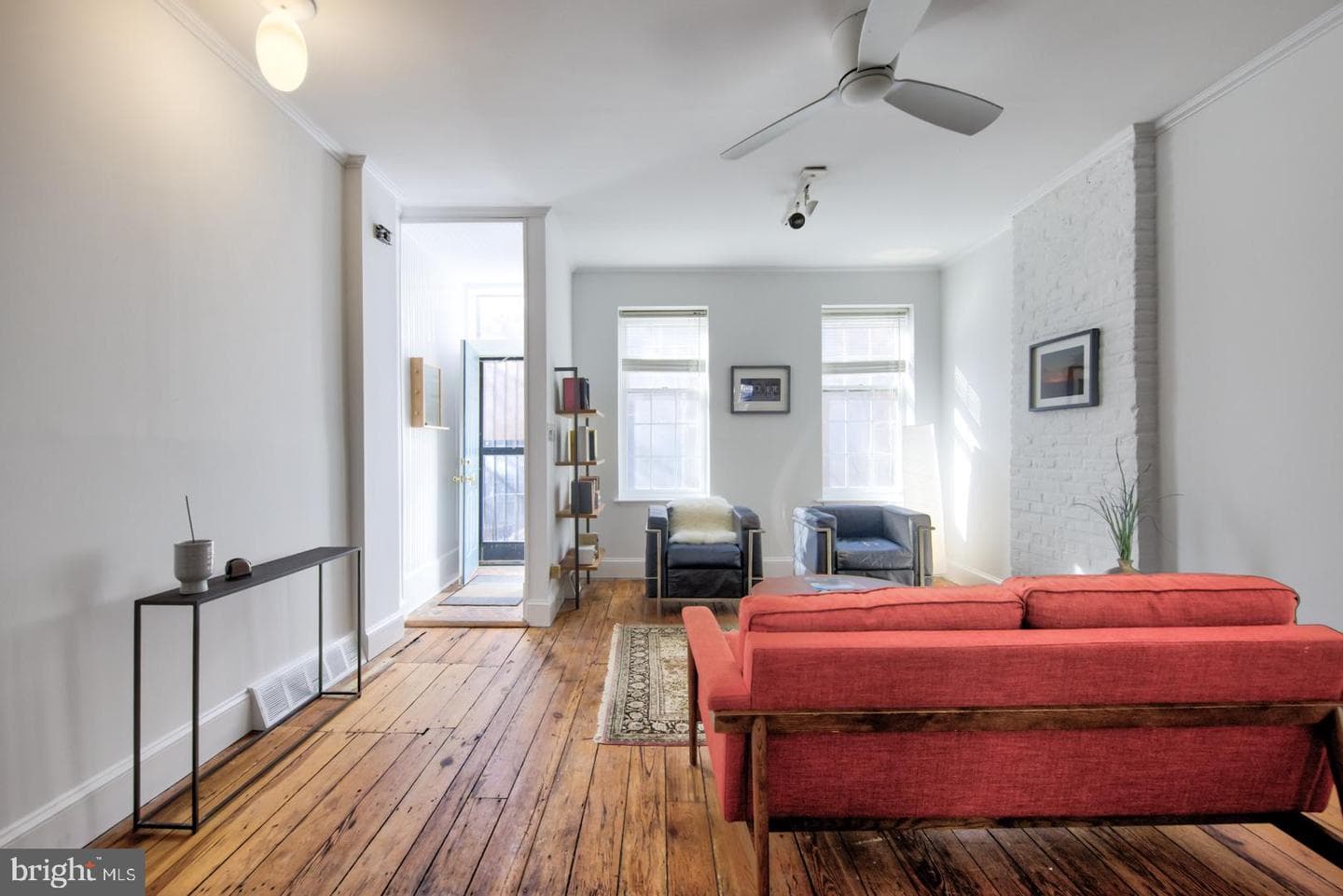 1807 Pemberton Street photo 6