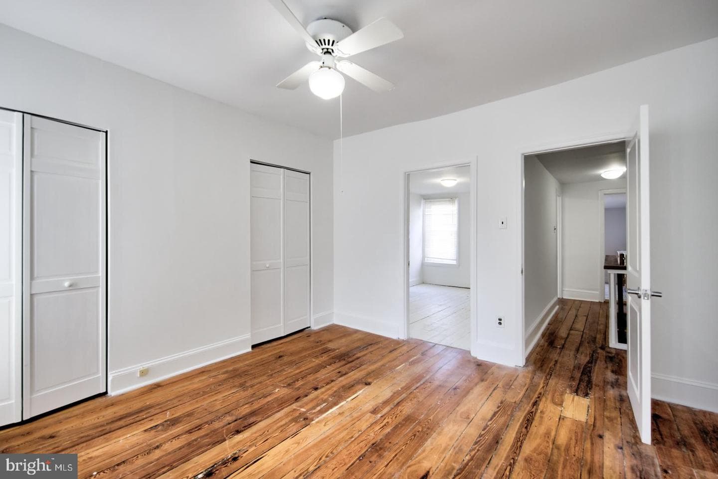 1807 Pemberton Street photo 9