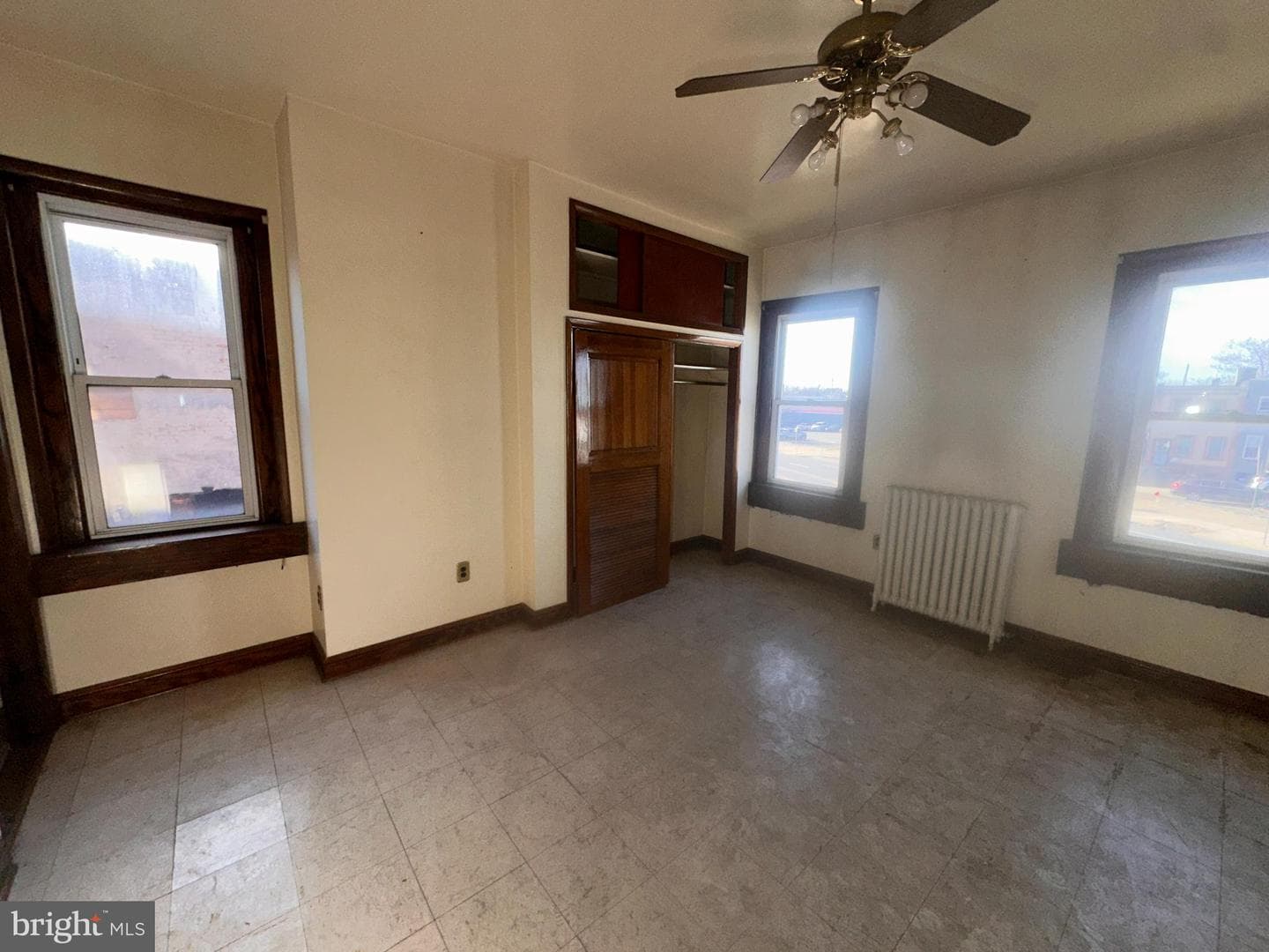 3947 N Broad Street photo 16