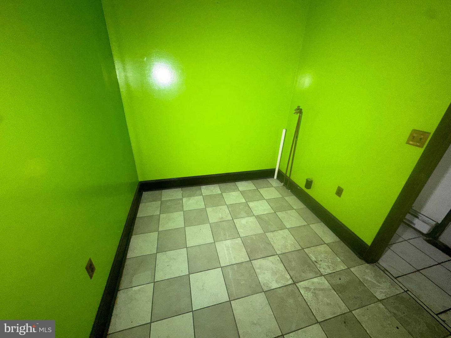 3947 N Broad Street photo 9