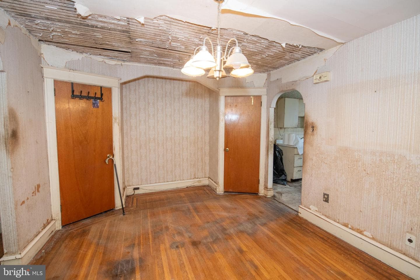 620 E Sanger Street photo 9