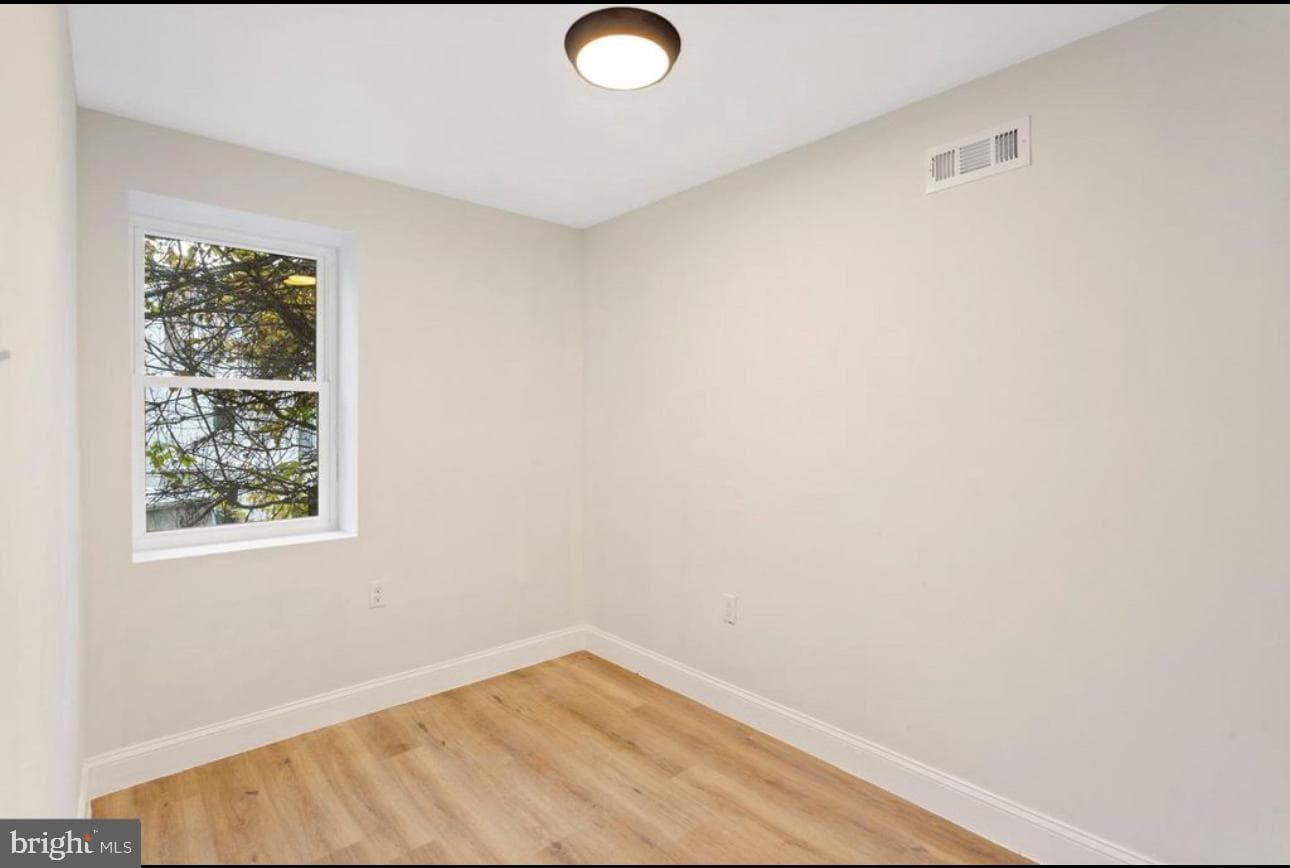 804 N Brooklyn Street photo 16