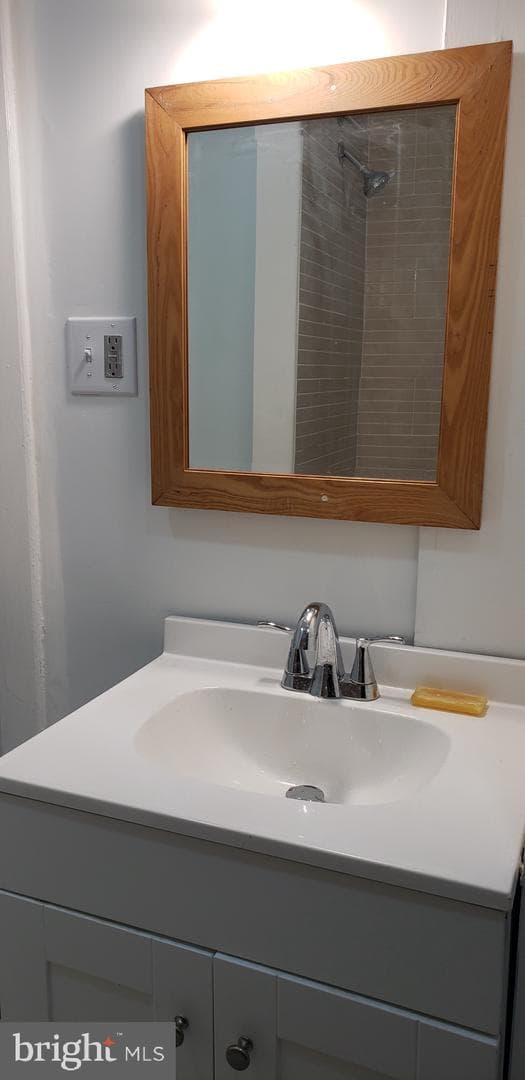 2126 E Birch Street photo 24