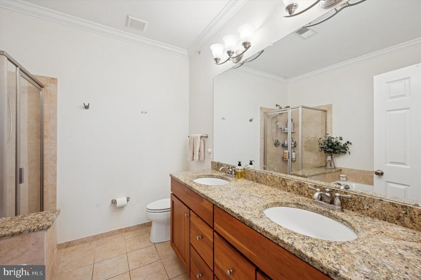 610 Captains Way photo 21