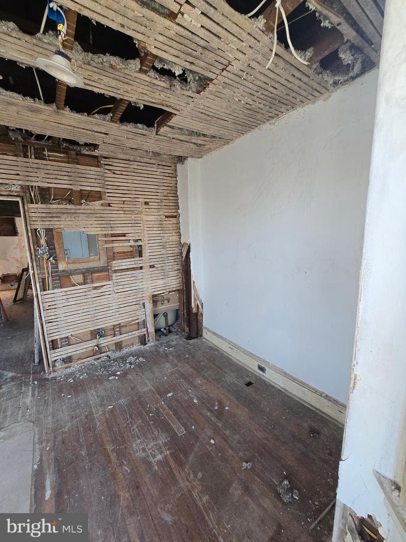 2907 N Bailey Street photo 9