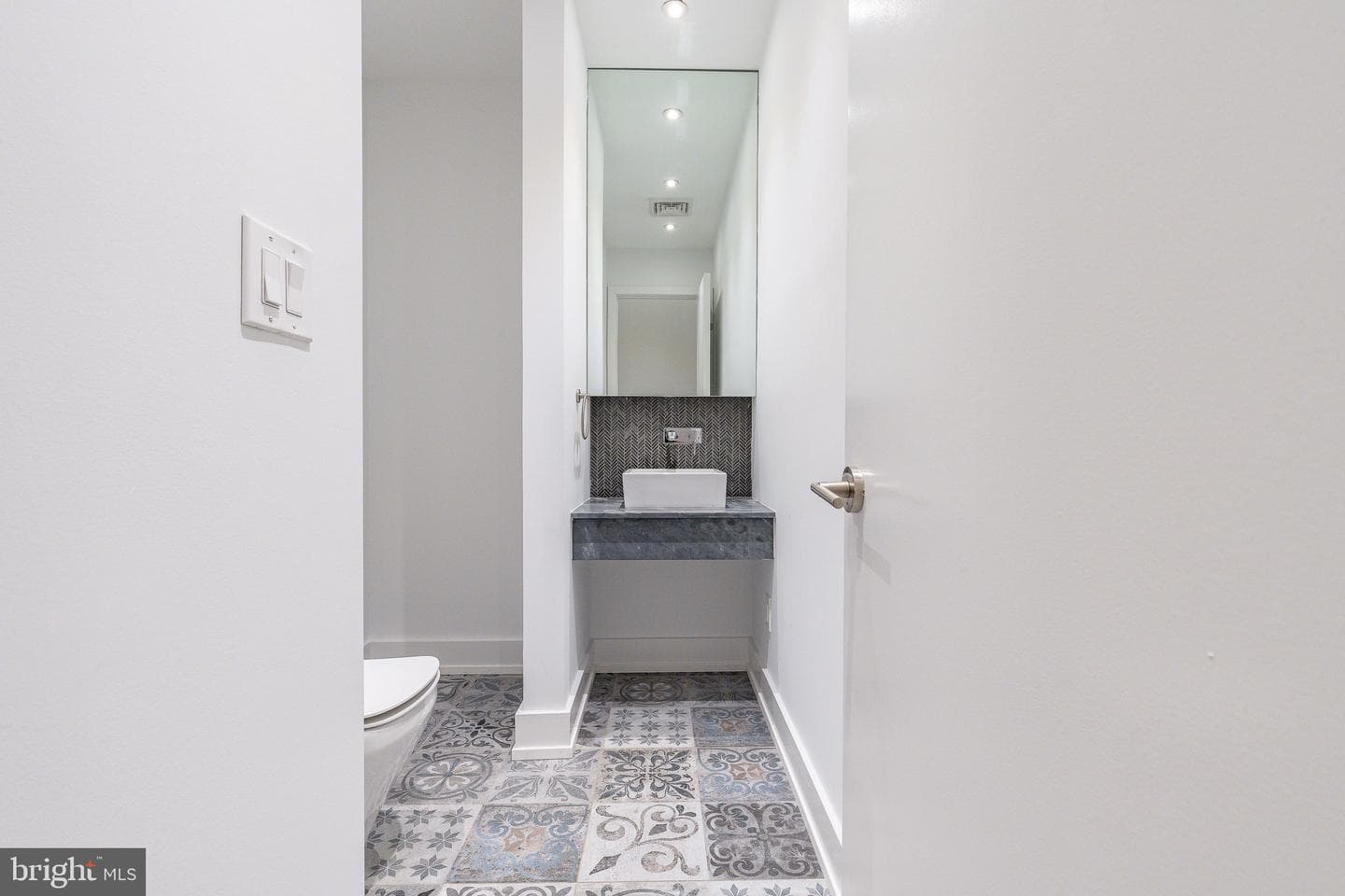 725 Chestnut Street #2 photo 15