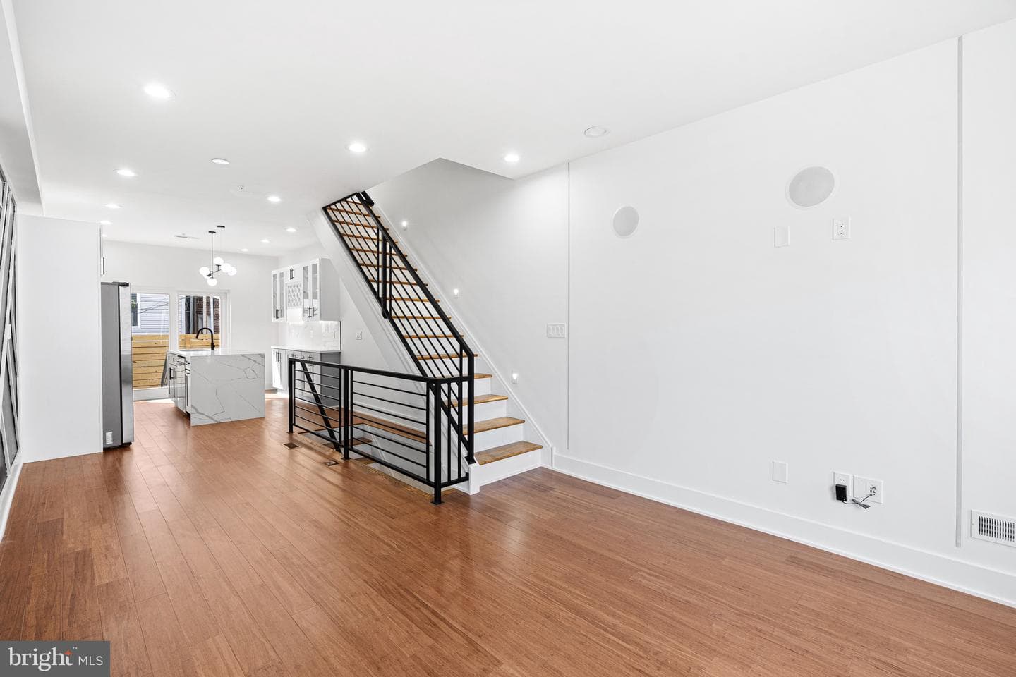 2650 Earp Street photo 4