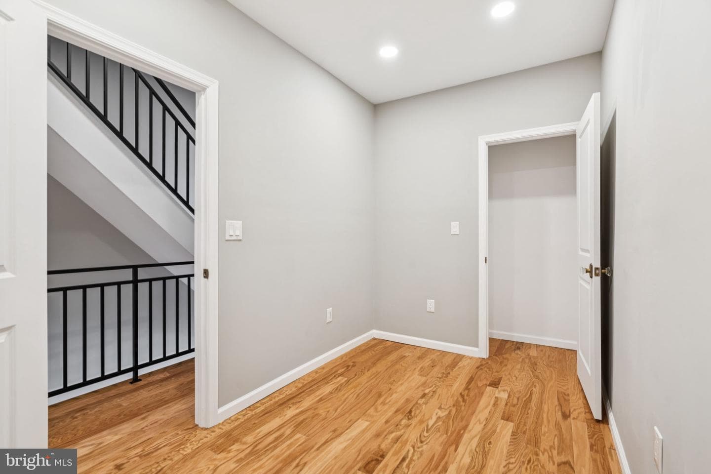 109 Watkins Street photo 18