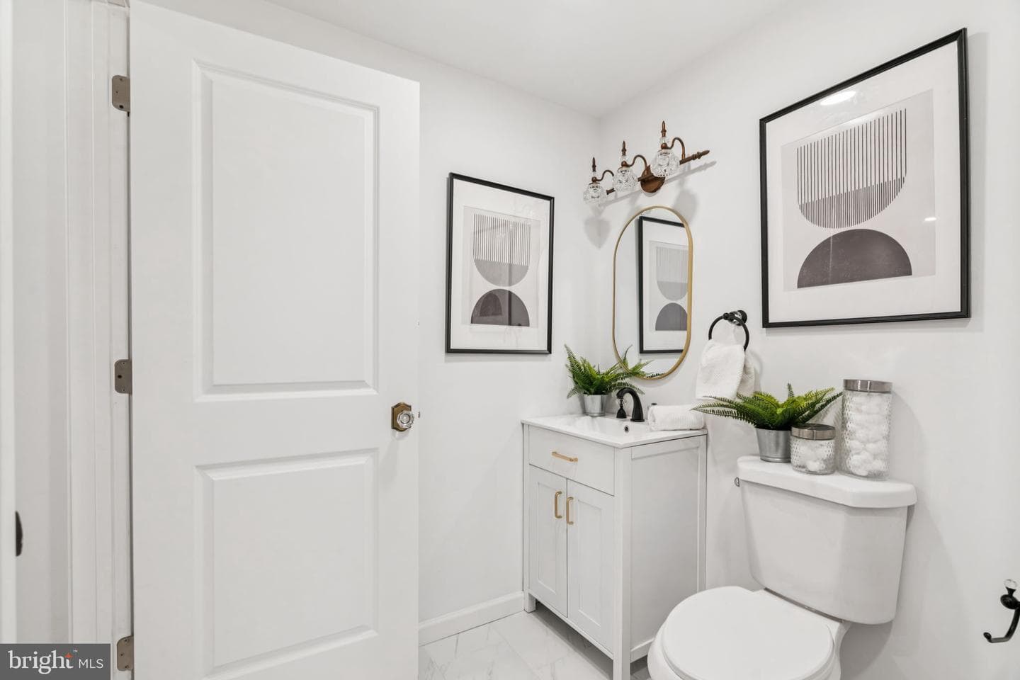 109 Watkins Street photo 36