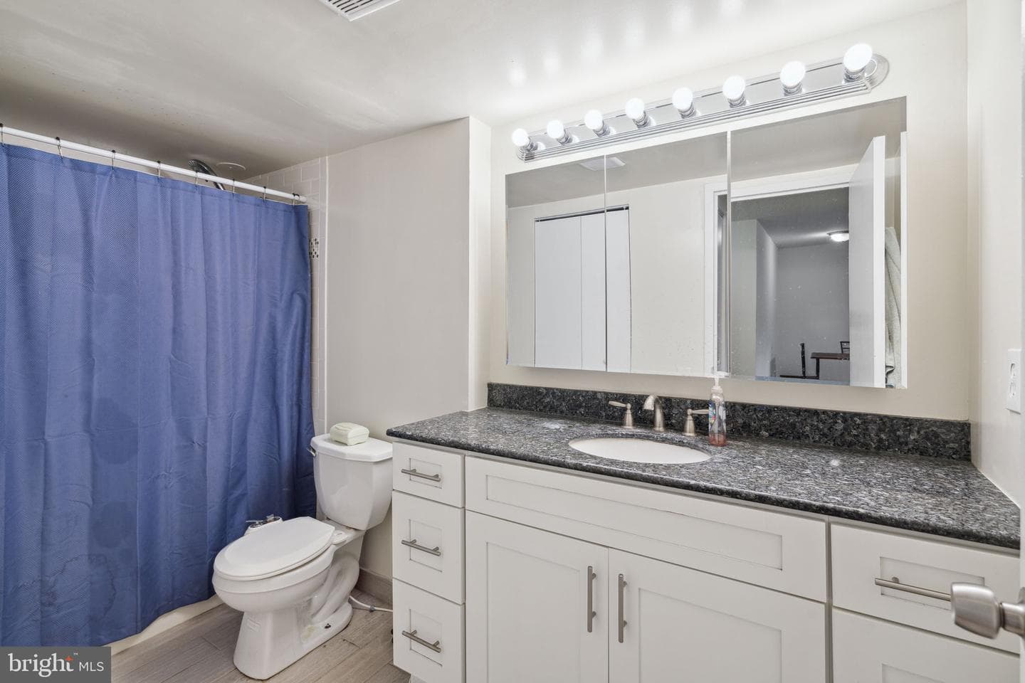 1420 Locust Street #8o photo 10