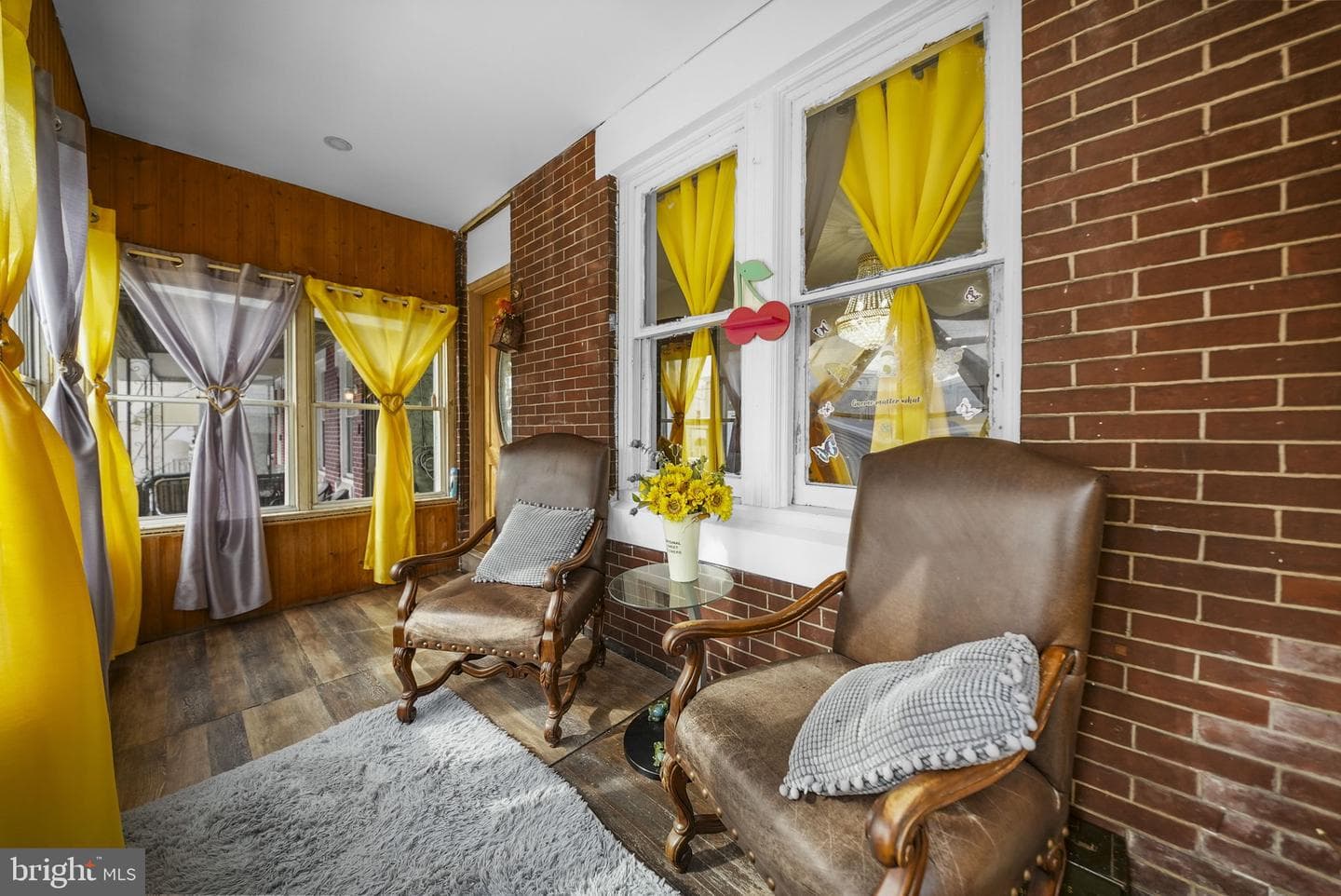 4634 James Street photo 19