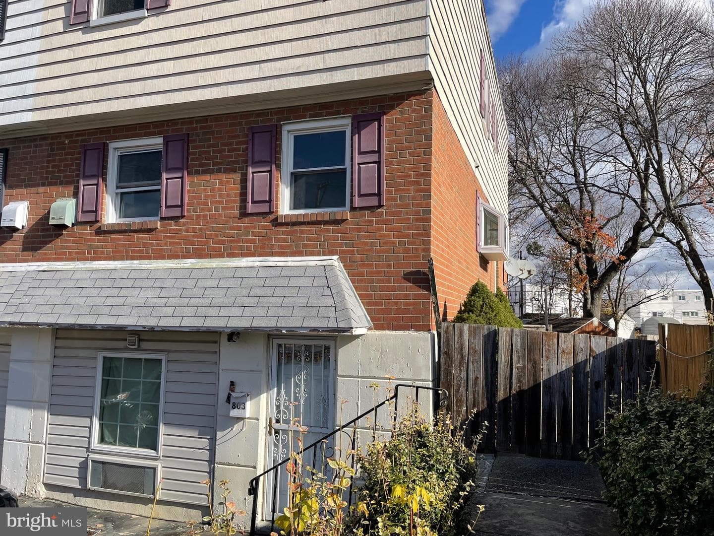 803 Lawler Street photo 4