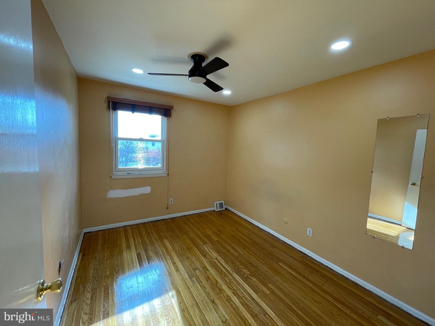 803 Lawler Street photo 40