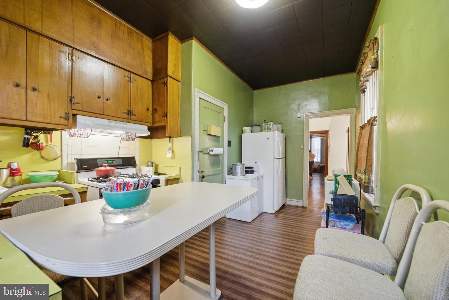 3751 N Gratz Street photo 13
