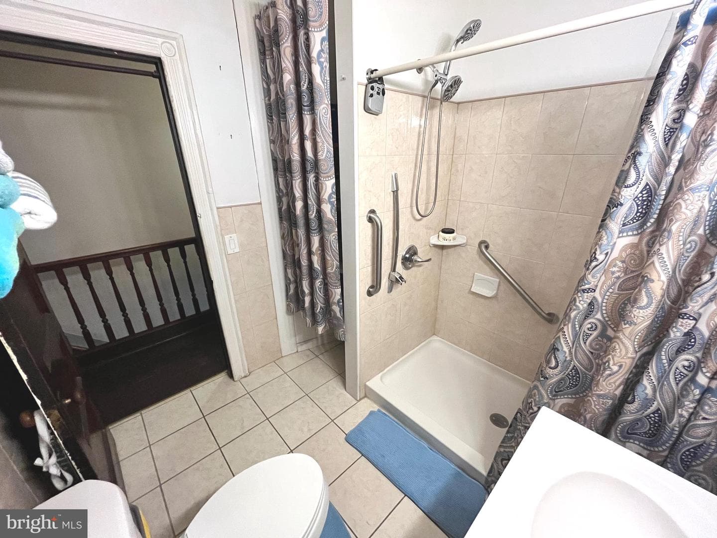 3751 N Gratz Street photo 25