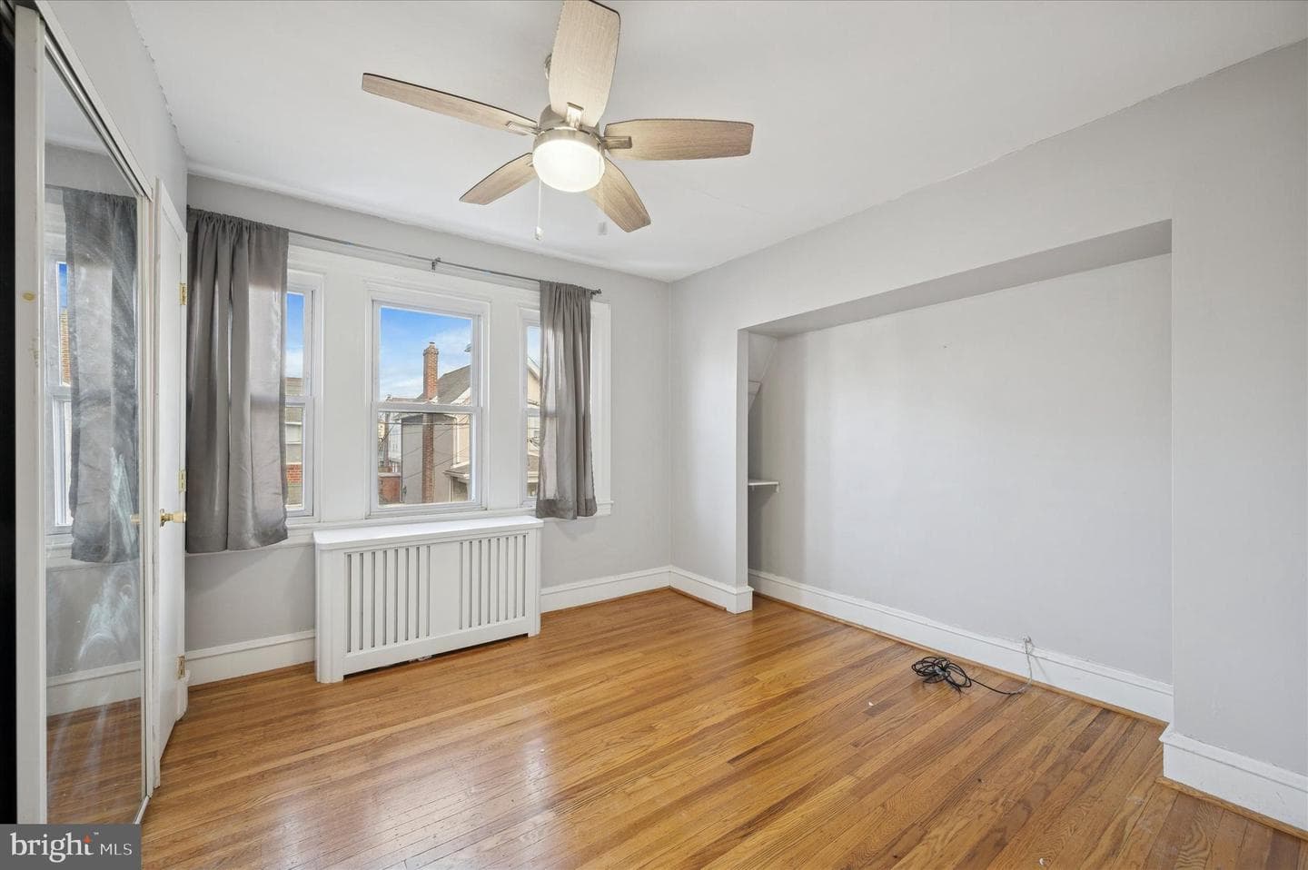 420 Passmore Street photo 10