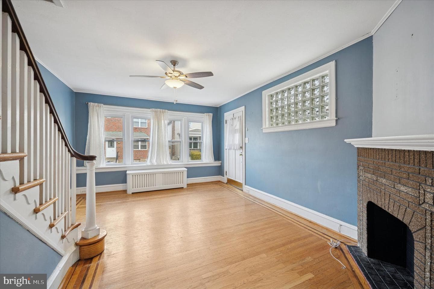 420 Passmore Street photo 6
