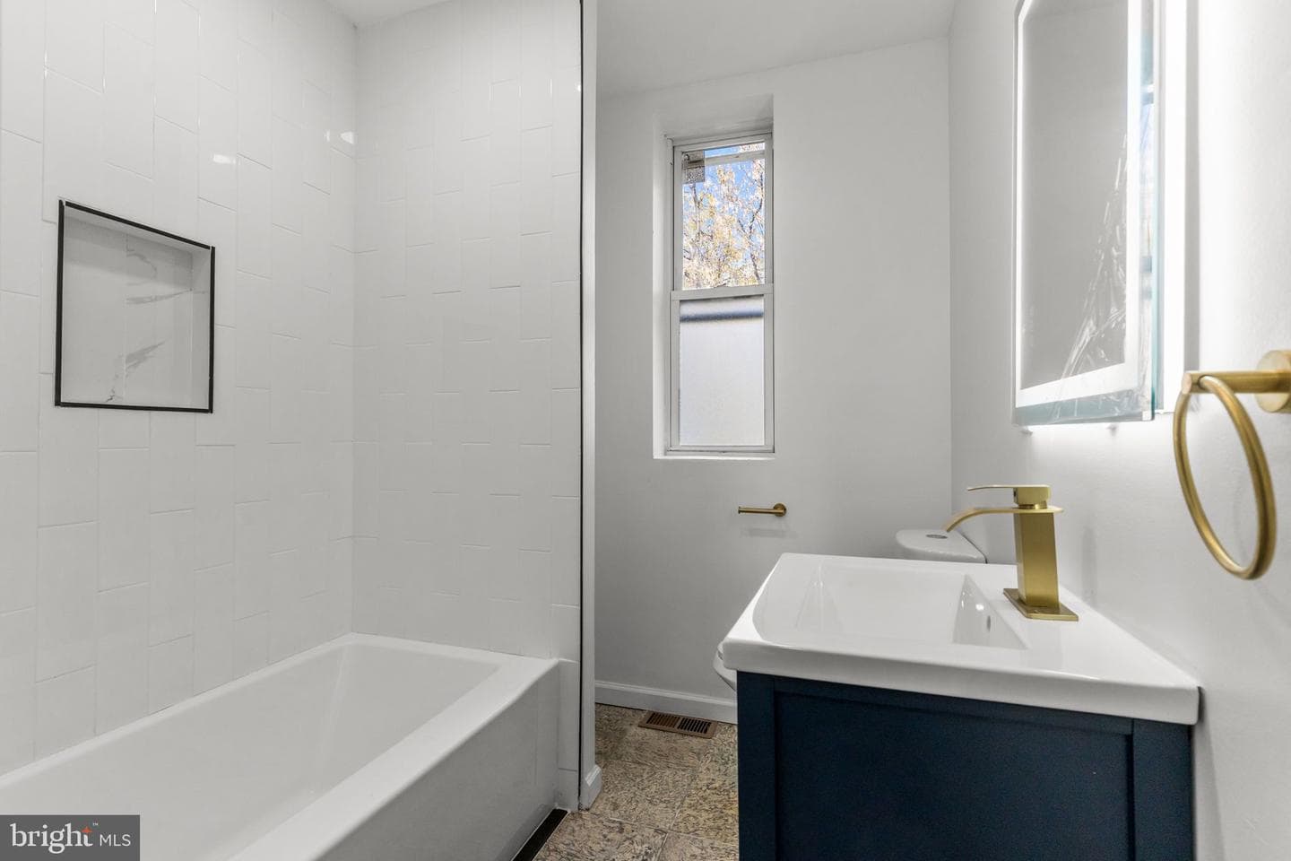 5907 W Girard Avenue photo 17