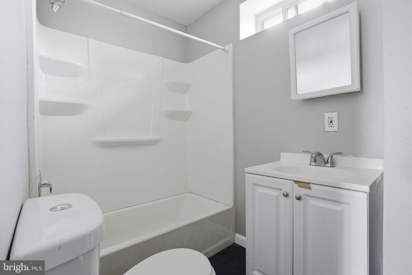 1847 E Cornwall Street photo 14