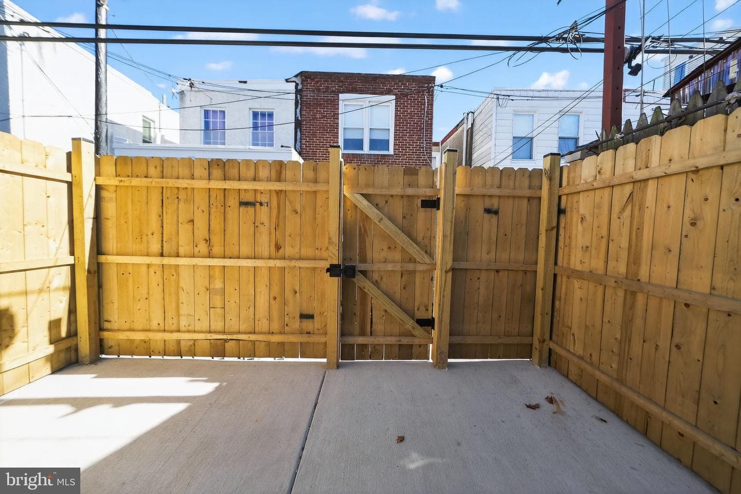 1607 S Bancroft Street photo 10