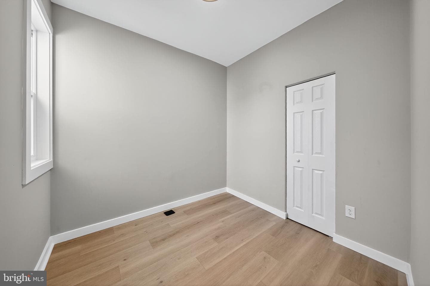 1607 S Bancroft Street photo 21