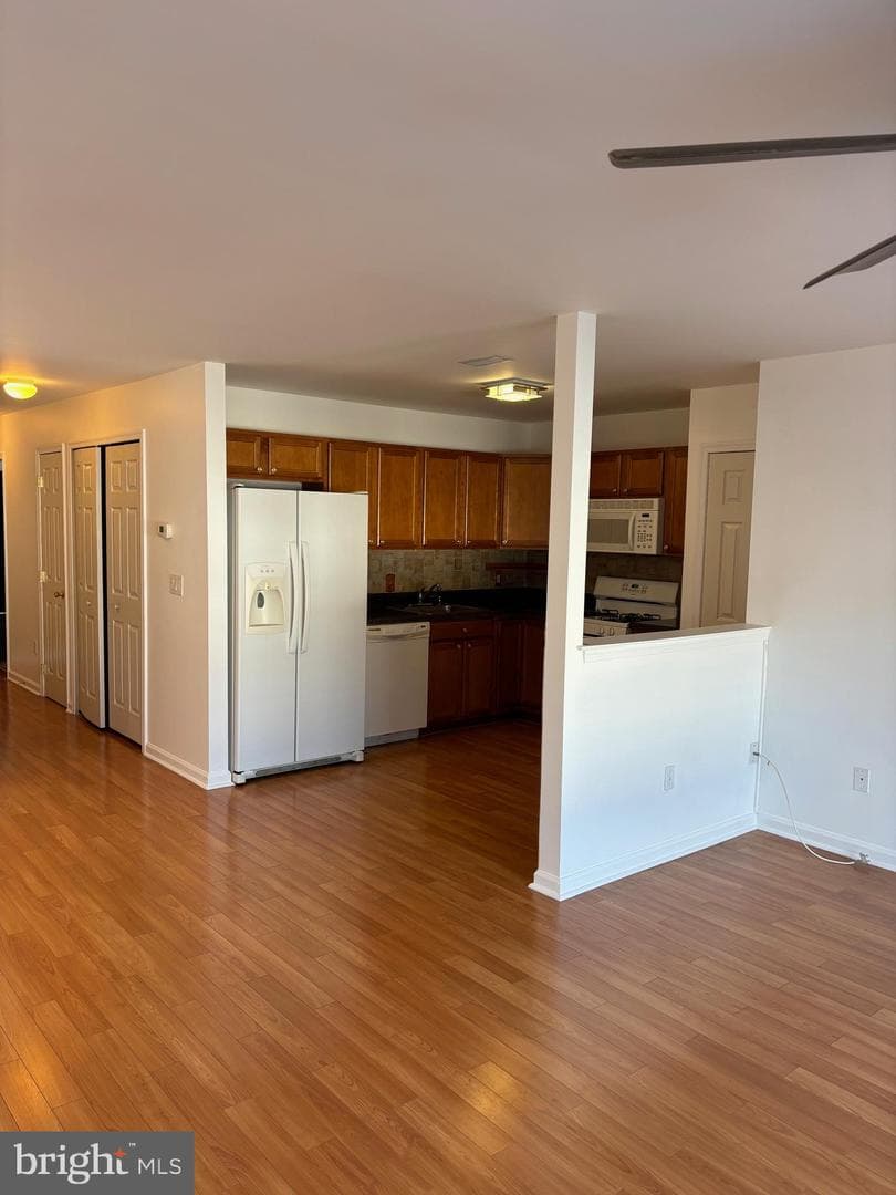 9228 Blue Grass Road #4 photo 7
