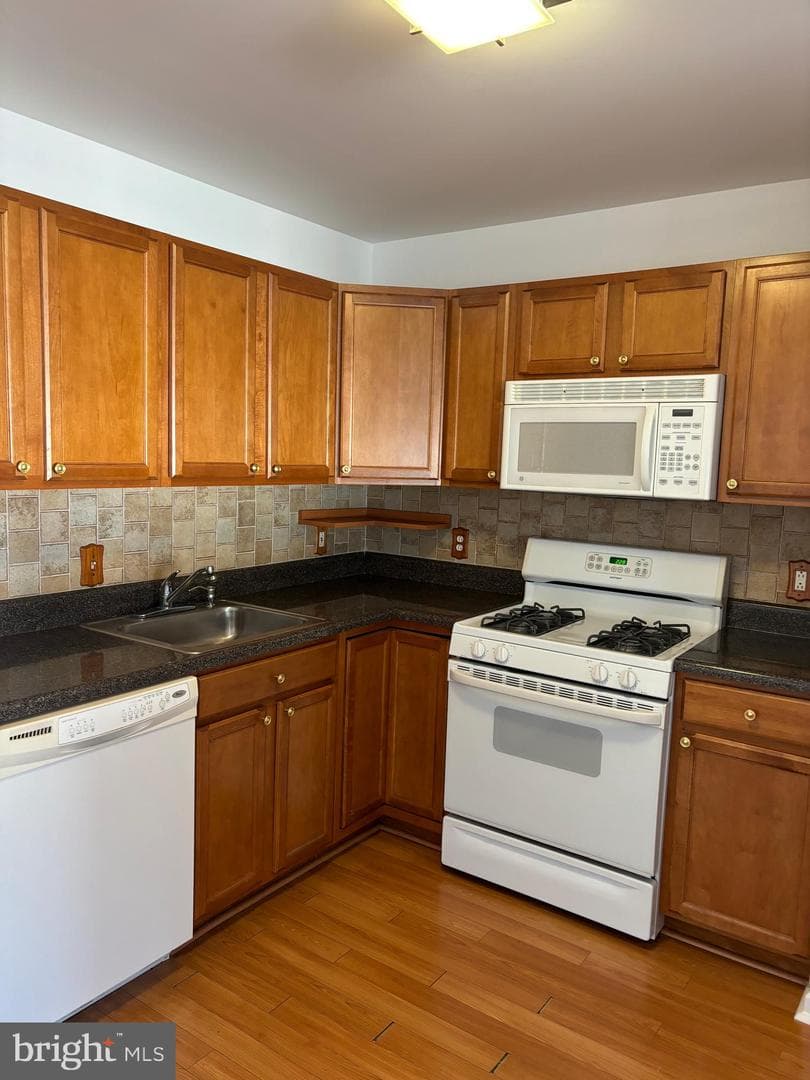 9228 Blue Grass Road #4 photo 9