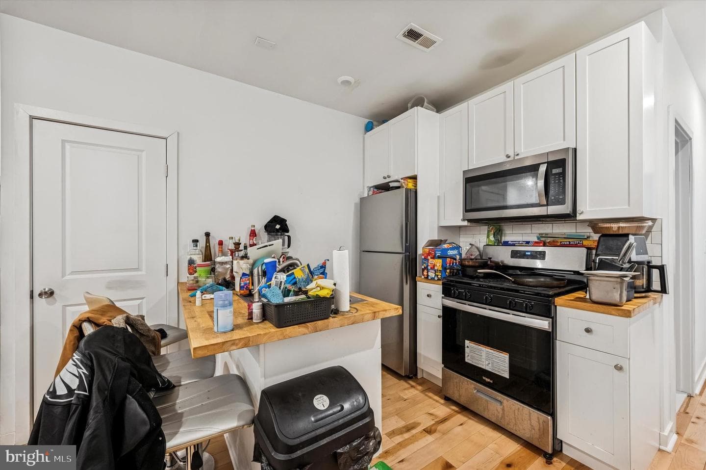 867 N 43rd Street photo 22