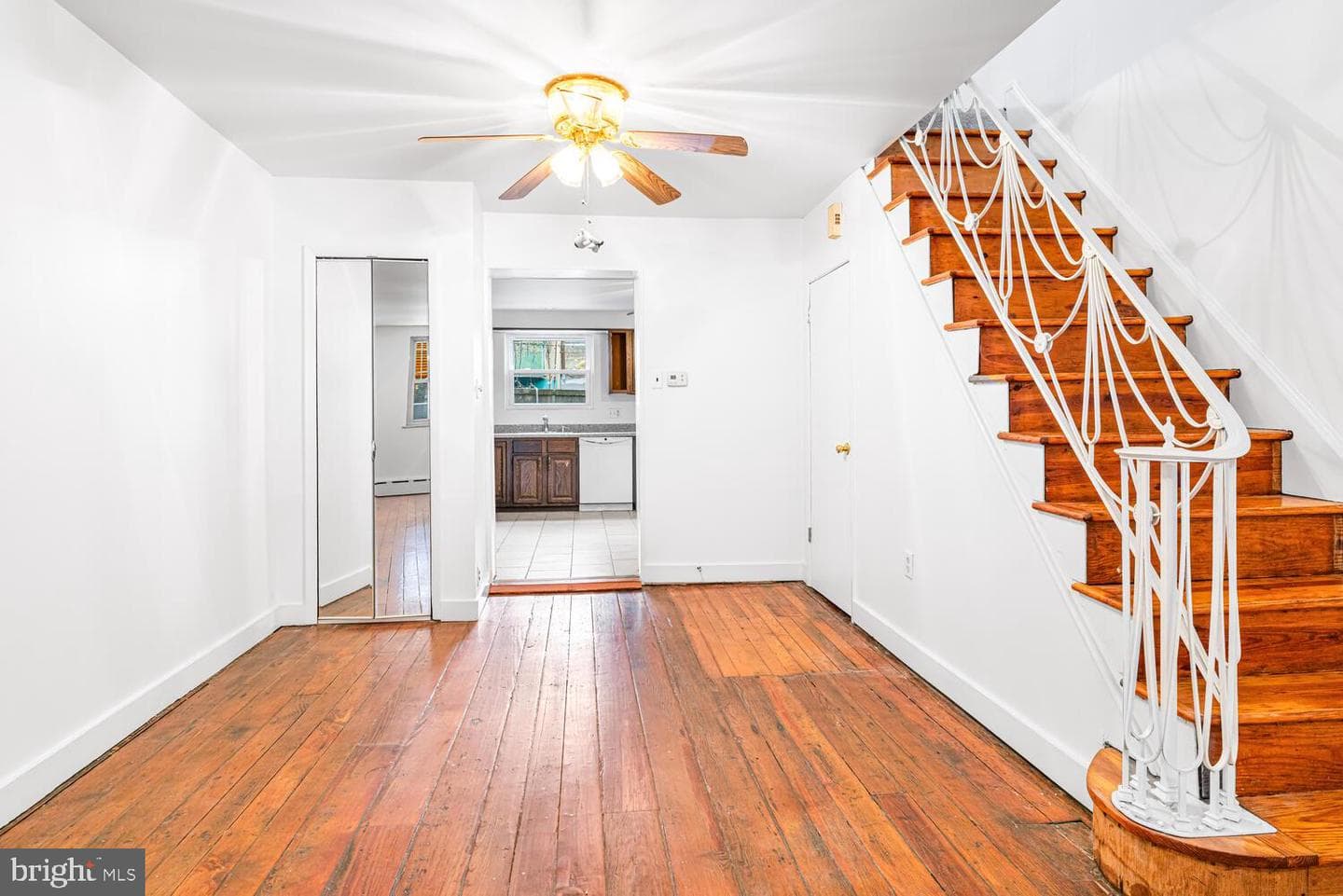 809 Mcclellan Street photo 4