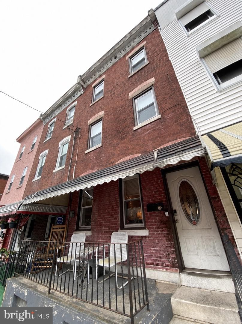 3210 Haverford Ave photo 1