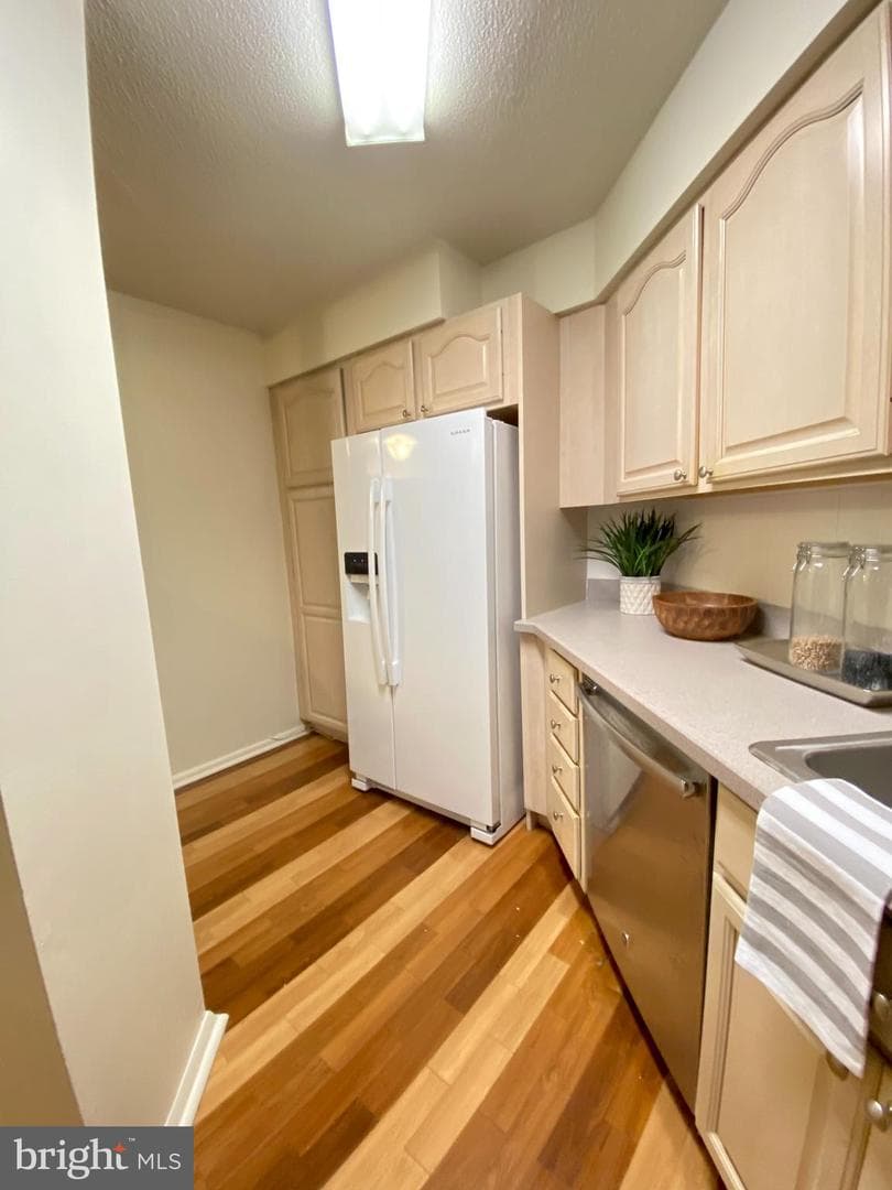 1420 Locust Street #7d photo 9