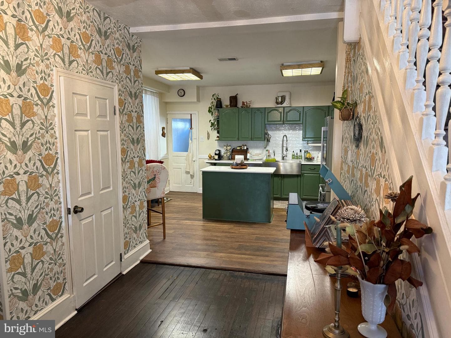 4614 Richmond Street photo 12