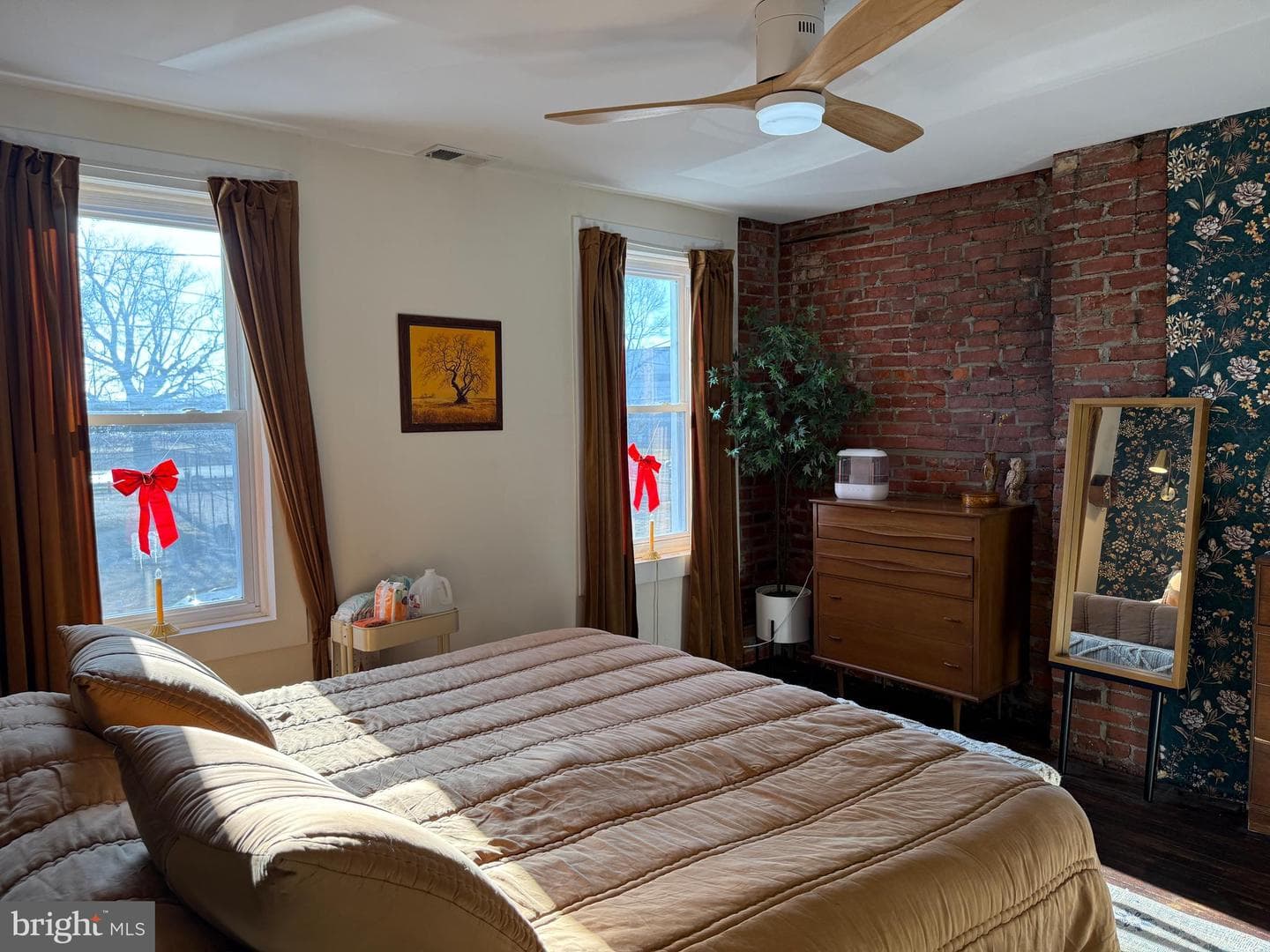4614 Richmond Street photo 27