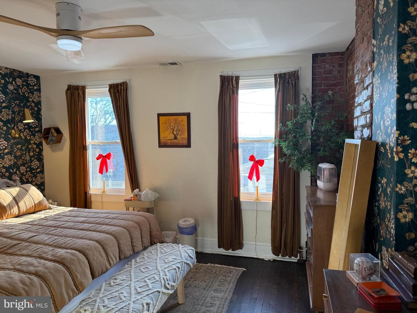 4614 Richmond Street photo 32