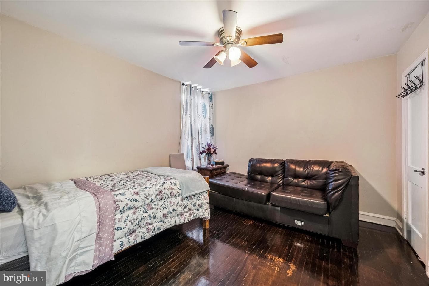 1639 Mohican Street photo 12
