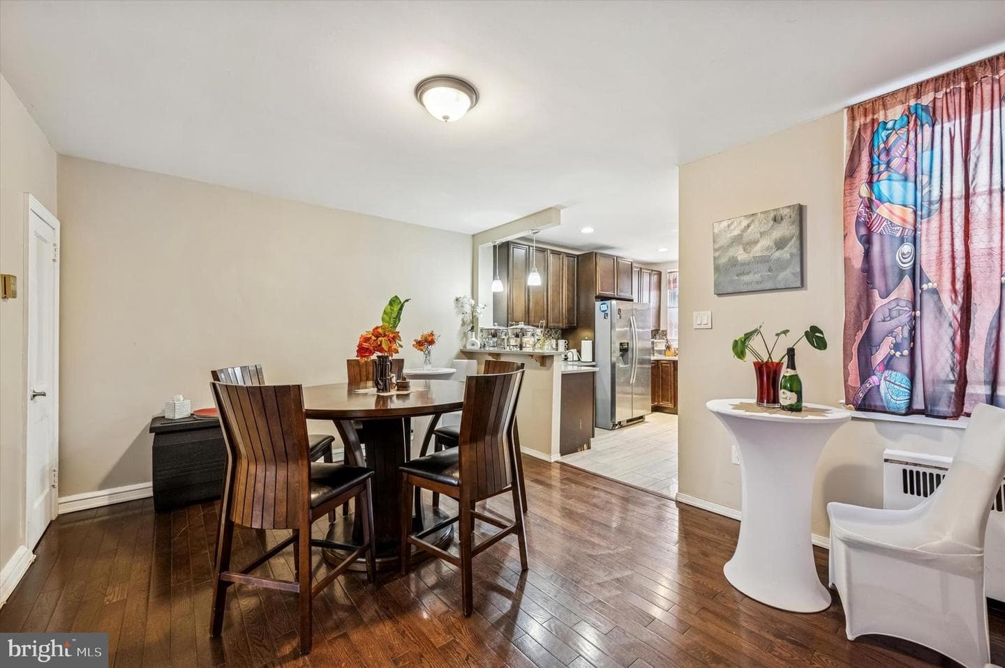 1639 Mohican Street photo 4